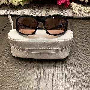 Oakley Women’s DISOBEY Sunglasses